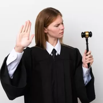 Workplace Retaliation in Oregon: Protect Your Rights & Seek Justice